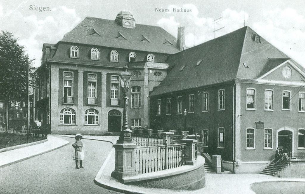 orte:rathaus16.jpg